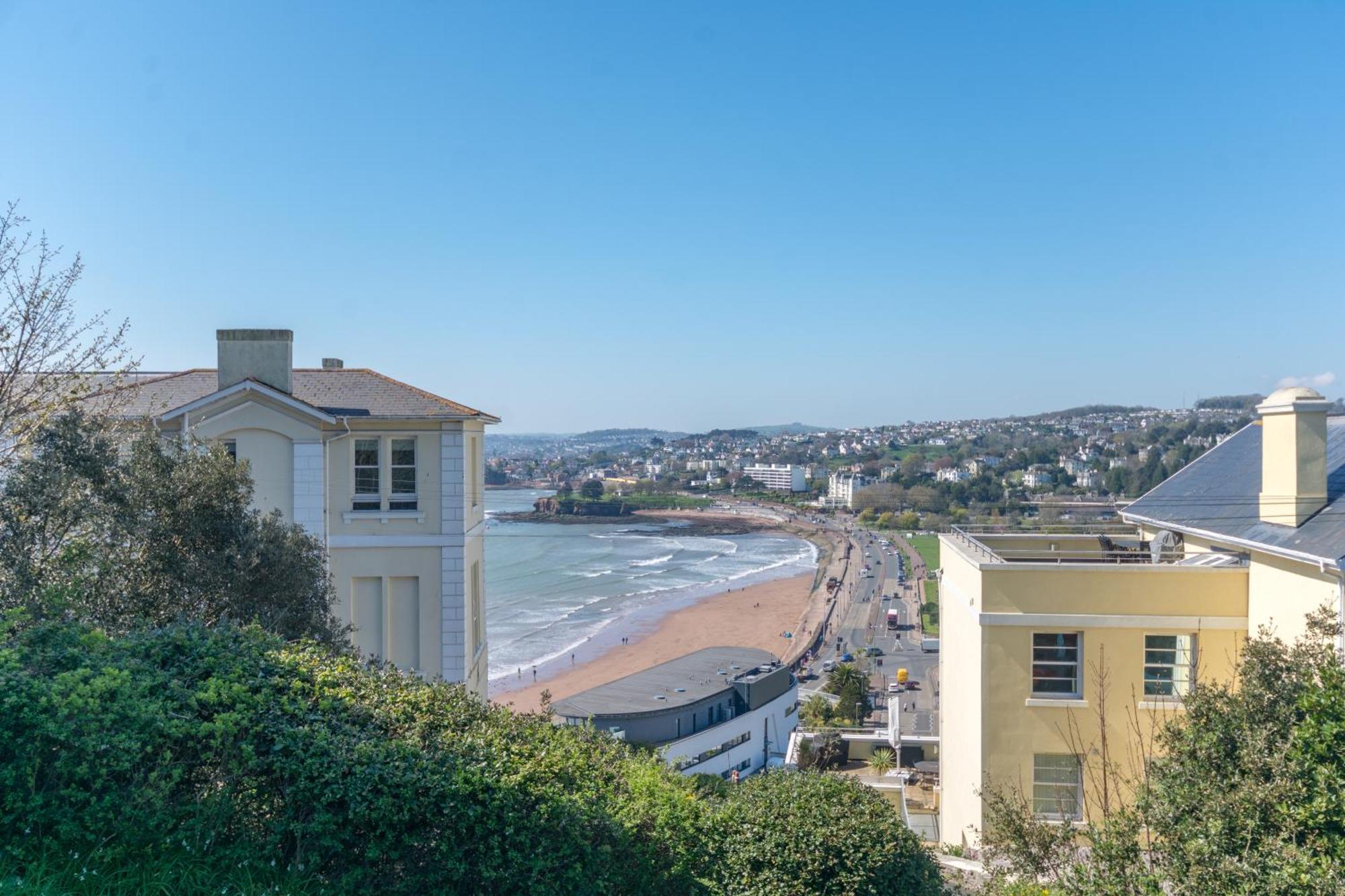 Stunning Sea View Torbay With Parking Apartment